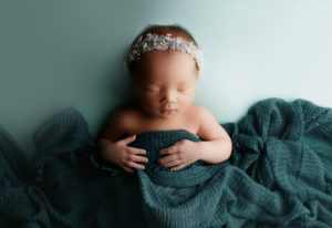 best newborn photography in austin texas